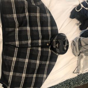 Cute pullover over dresses and keeps you warm